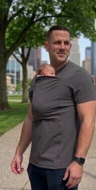 M1292) Lalabu Gray Medium Hands Free  Carrier For Dad